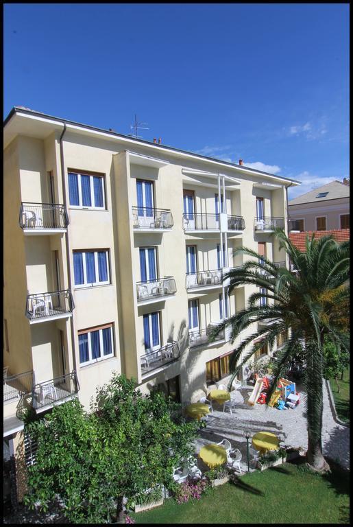 Hotel Lido Pietra Ligure Zewnętrze zdjęcie