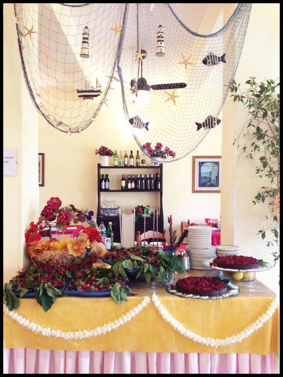 Hotel Lido Pietra Ligure Zewnętrze zdjęcie